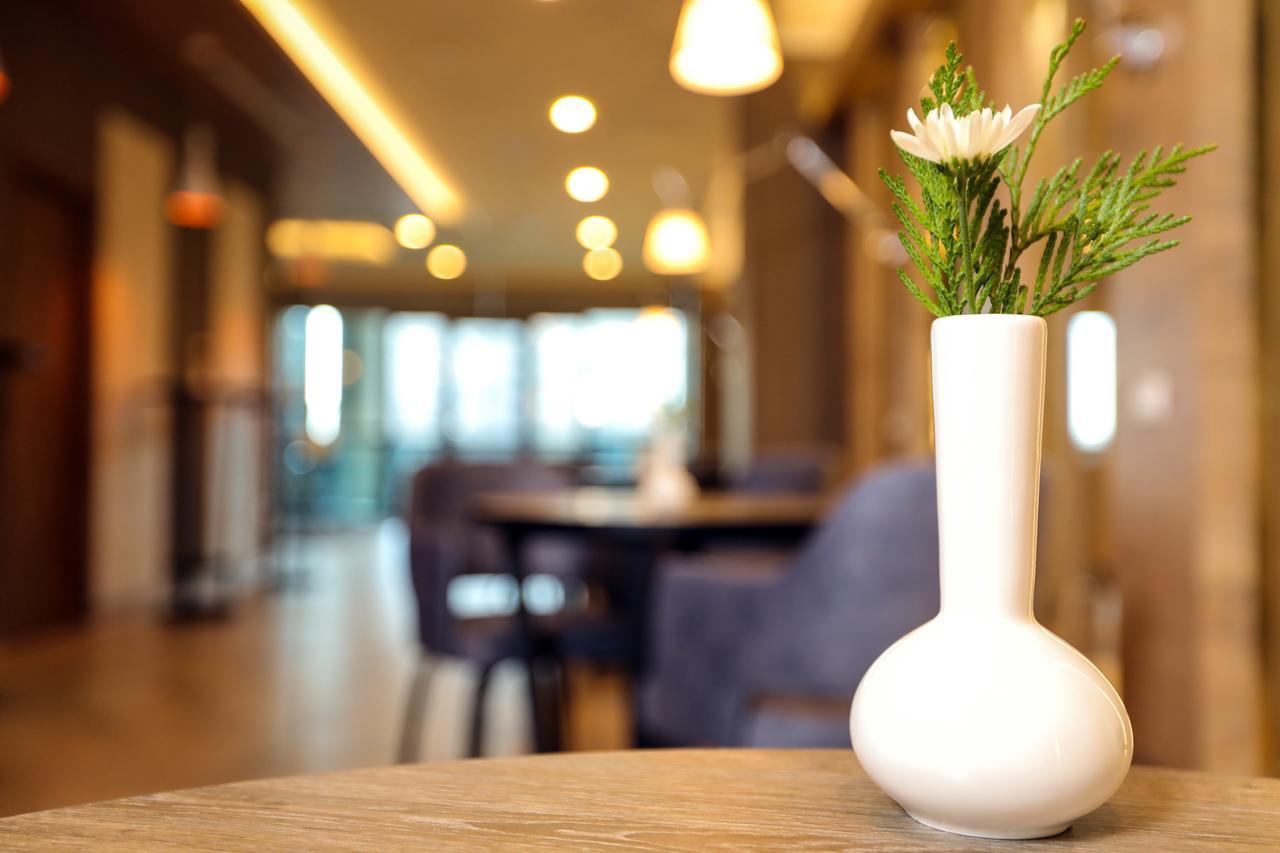 Mercure Τέτοβο Εξωτερικό φωτογραφία